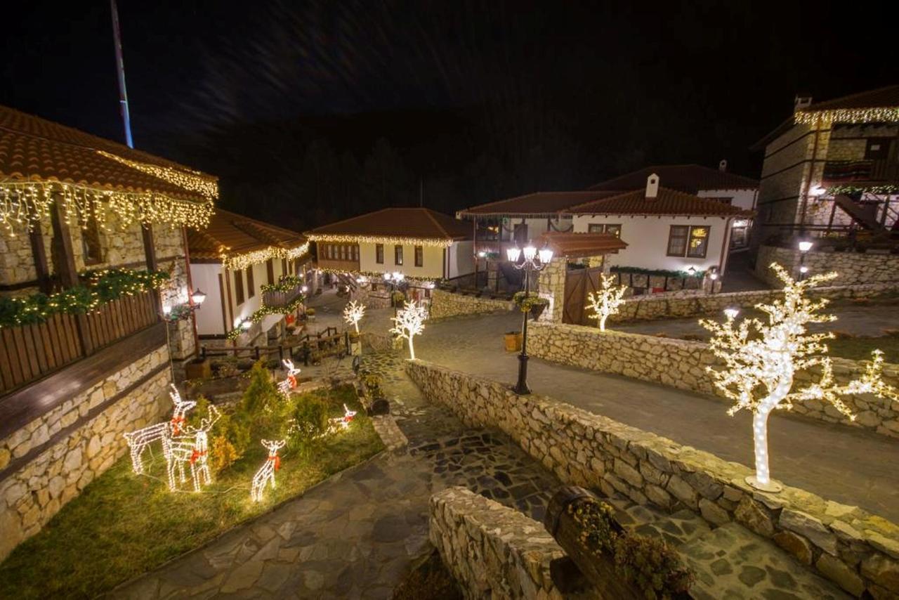Macedonian Village Hotel & Resort Skopje Exterior foto