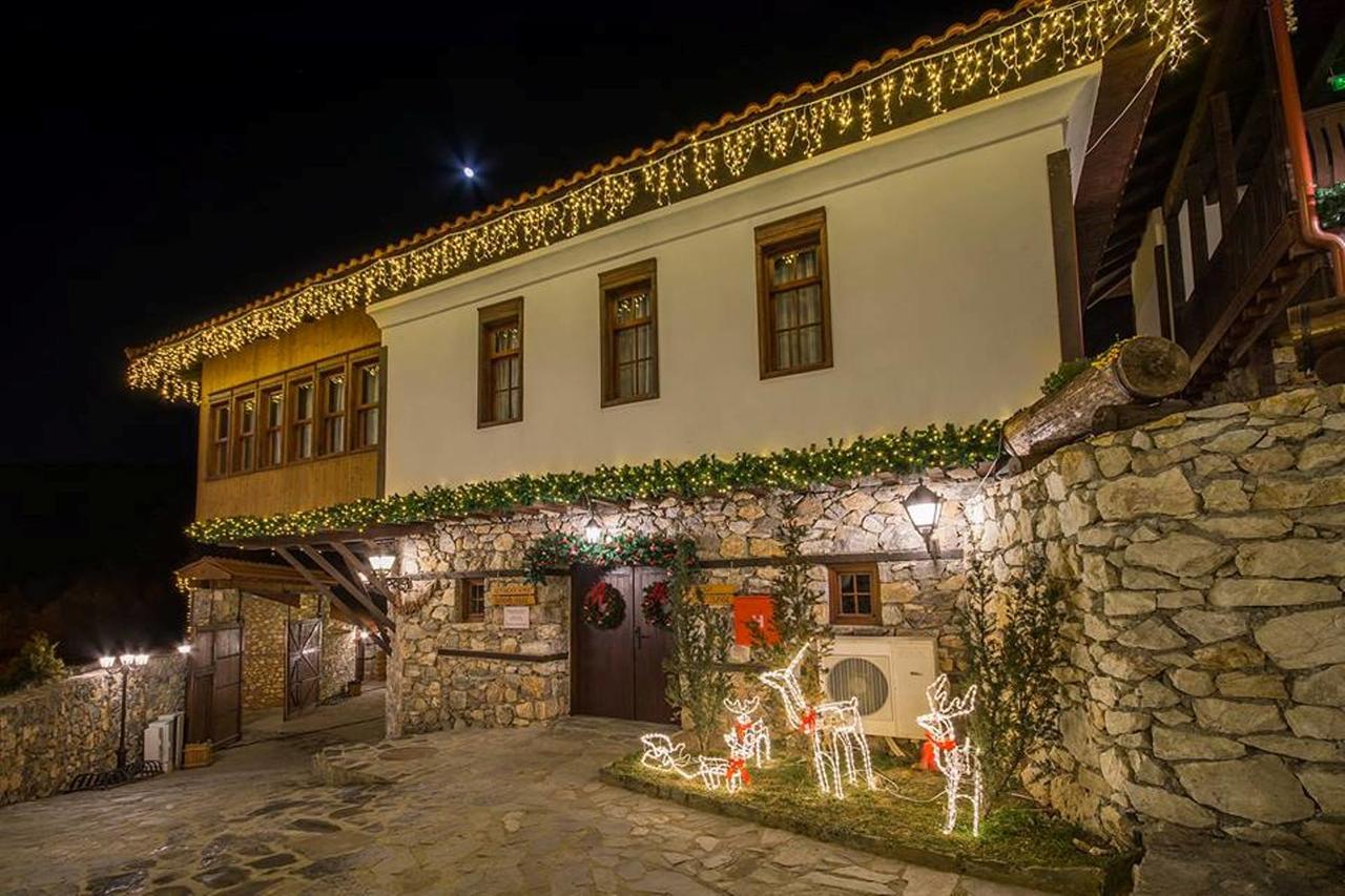 Macedonian Village Hotel & Resort Skopje Exterior foto