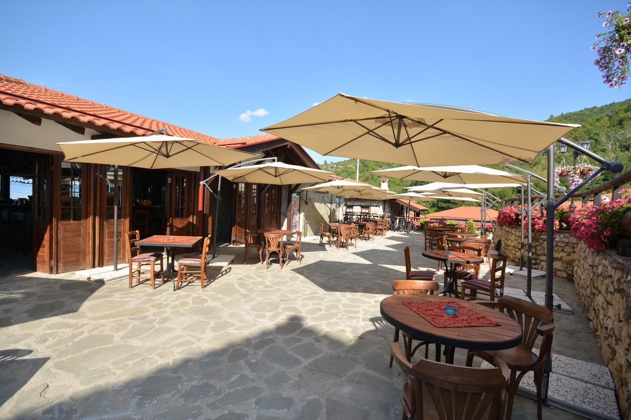 Macedonian Village Hotel & Resort Skopje Exterior foto